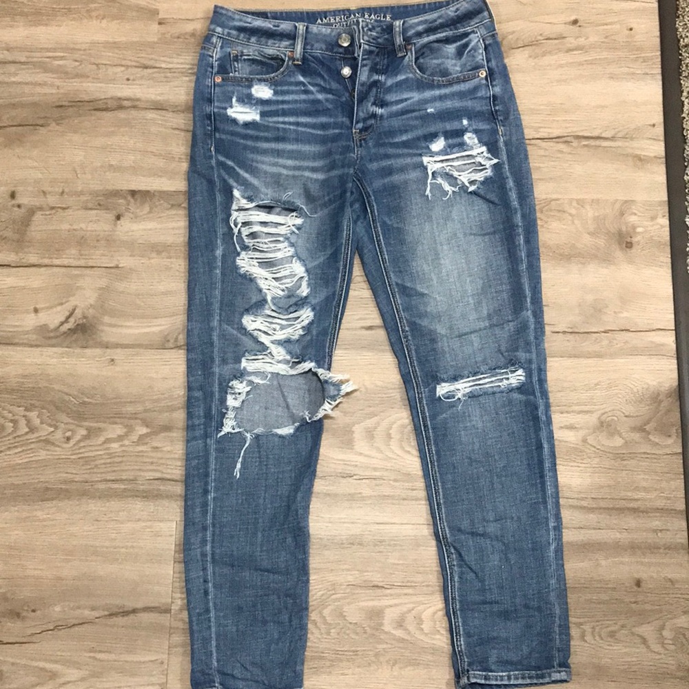 American Eagle Tom Girl Jeans